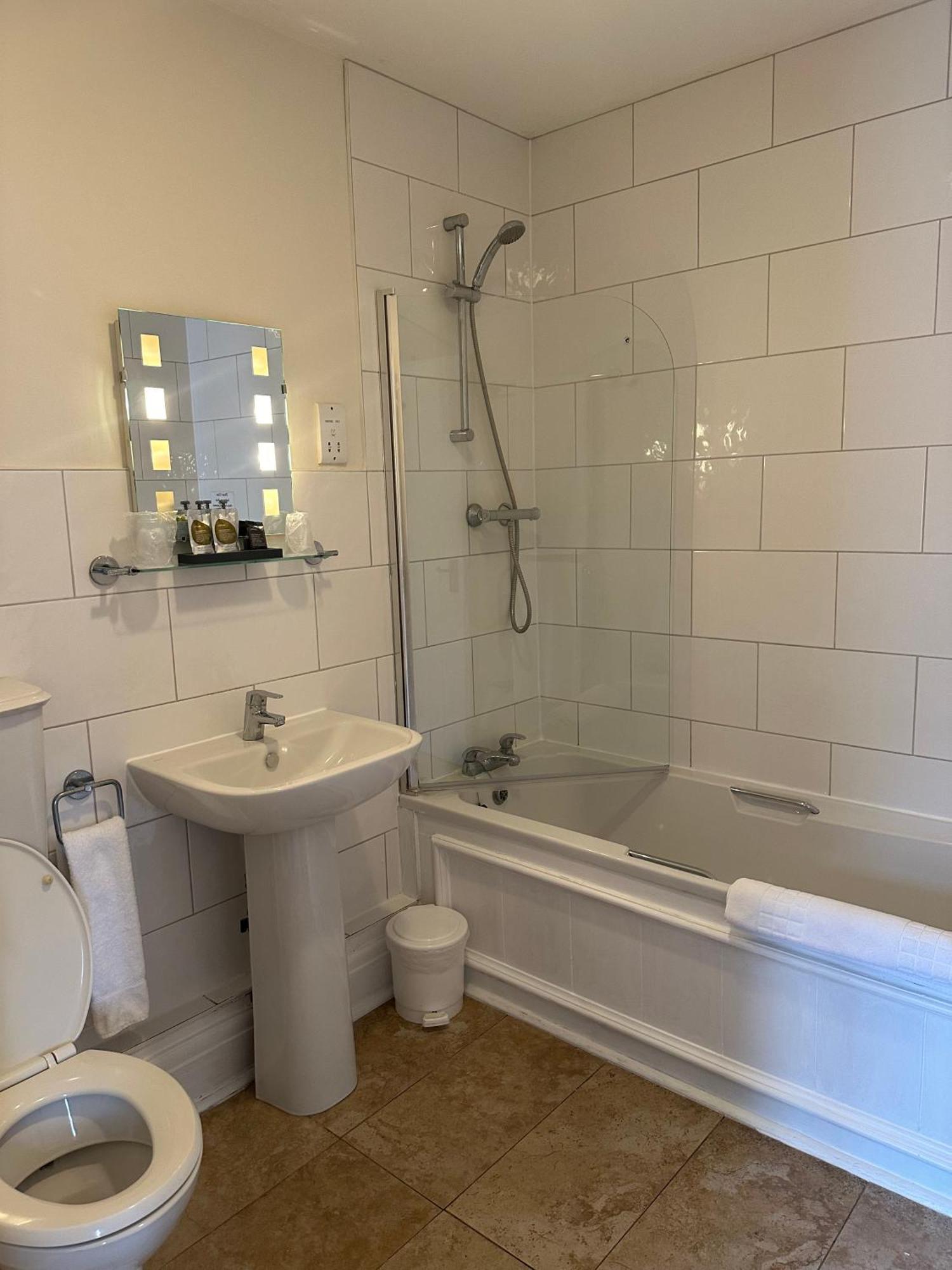 The White Hart Hotel Welwyn Luaran gambar