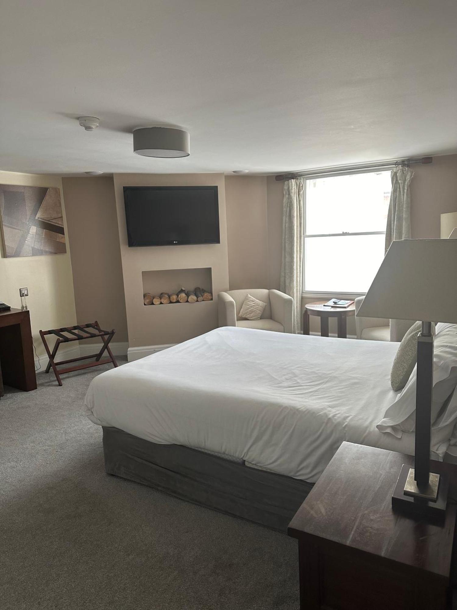 The White Hart Hotel Welwyn Bilik gambar